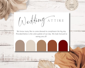 Könnte beinhalten: Hochzeits-Outfit-Farbpalette-Karte mit dem Text "Wedding Attire" und einer Farbpalette aus fünf Brauntönen, Beige und Rot. Der Text "We know many like to come dressed to compliment the big day. Provided below is the color palette of our day. We look forward to seeing you all!" ist unter der Farbpalette gedruckt.