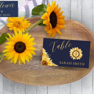 Cartões de lugar de casamento Canva, girassol azul marinho, para impressão, modelo de cartão de lugar editável, cartões de lugar, cartão de lugar dobrado, assentos de casamento