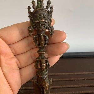 Bronze Carved Tibetan Vajra Pestle Statue. Home Decoration, Feng Shui statue