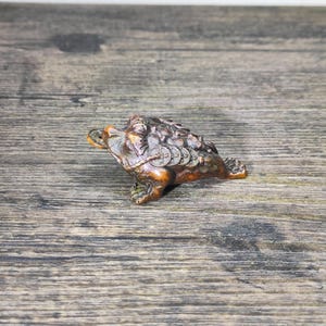 Vintage bronze carved toad statue. Baubles Ornaments