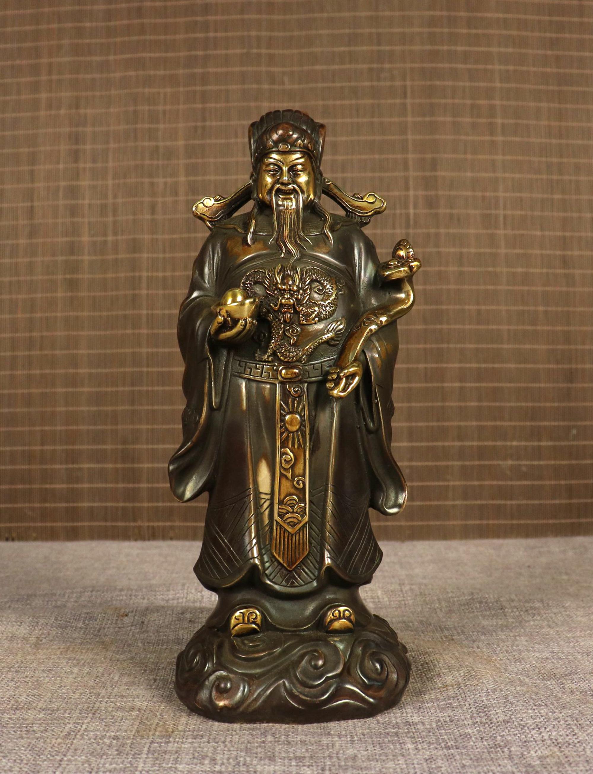 Vintage bronze carved God of Wealth statue. Home Decoration & Feng Shui Statue