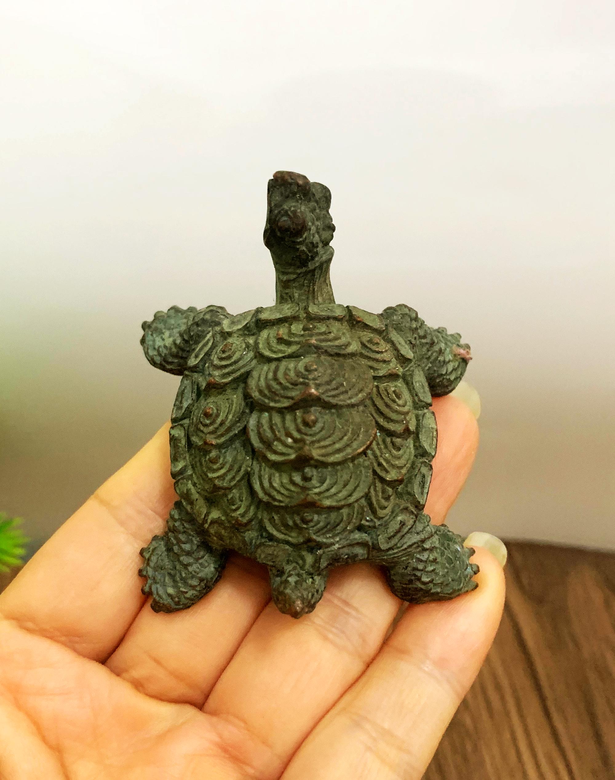 ヴィンテージブロンズ彫刻の亀の像 - ホームデコレーション - Etsy 日本