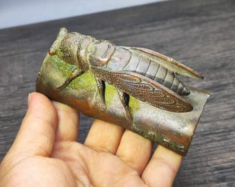 ヴィンテージブロンズ彫刻の蝉像 - ホームデコレーション