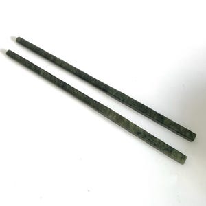 Zwei Paar handgemachte Jade Stäbchen, Schildkrötenstopp, natürliche Farbe Bild 7
