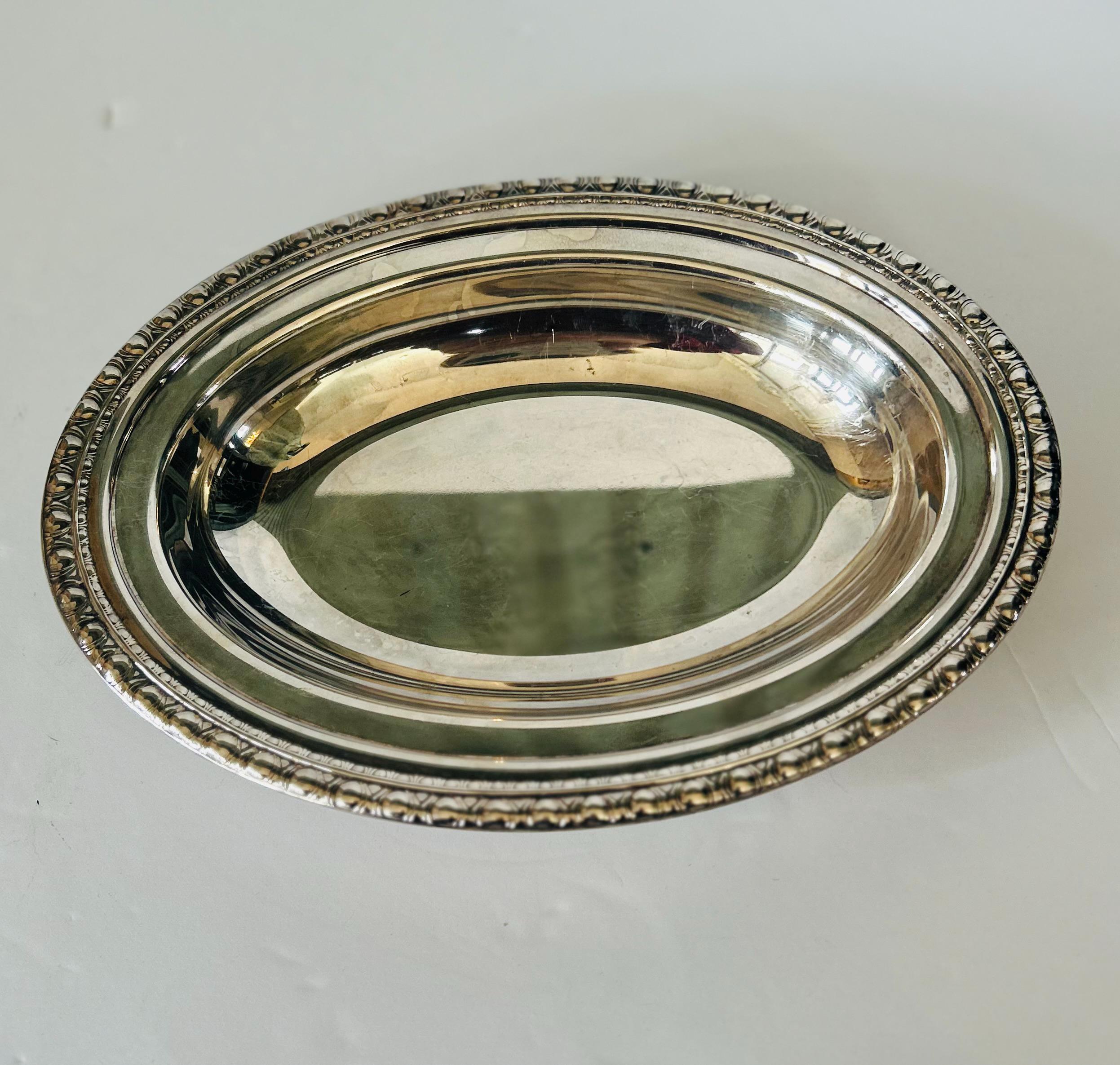 Vintage Silver-Plated Oval Bowl – Beaded Rim – 12” x 9”