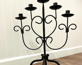 Candelabro in ferro battuto forgiato a mano - Portacandele rustico a 5 bracci