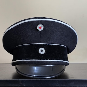 第一次世界大戦ドイツ軍将校用バイザーキャップの手作りレプリカ