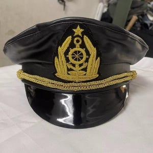 Genuine Leather Sailor Captain Yacht Cap – Replica Skipper Hat for Nautical Style