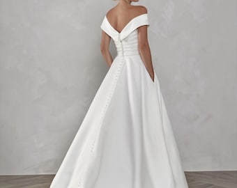 Off shoulder satin wedding dress with pockets A line wedding dress classic court house wedding gown plain elegant marriage outfit minimalist