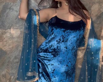 abito sharara pakistano blu reale, abito sharara in velluto, abito etnico indiano, completo indiano con dupatta, abito da sposa gharara per donna