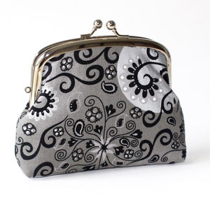 Double Frame Purse. 3 Compartment Coin Purse. Coin Purse with 3 Sections in Gray with Black and Silver Swirls