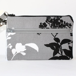 7" Double Zipper Wristlet. 2 Zipper Wristlet. Double Zip Pouch with Strap. Double Zipper Pouch in Gray with Black and White Flowers Blossoms