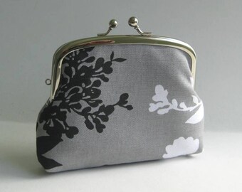 Double Frame Coin Purse: Gray Branch Blossoms, 3 Compartment