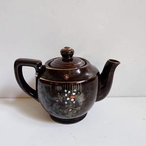 Moriage Redware Brown Betty Teapot w/Lid Hand Painted Gold Trim Japan Vintage