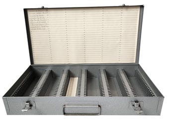 Caja metálica vintage para guardar diapositivas de 2 pulgadas, con capacidad para 150 diapositivas, estilo retro, 14,5" x 7,5" x 2".