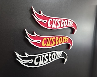Letrero magnético personalizado estilo Hot Wheels con nombre personalizado - Imán para refrigerador impreso en 3D