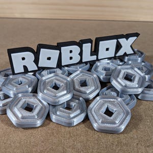 Robux Roblox-munten - zilver - dubbelzijdige 3D-geprinte replica feestartikelen Speelgoedrekwisieten