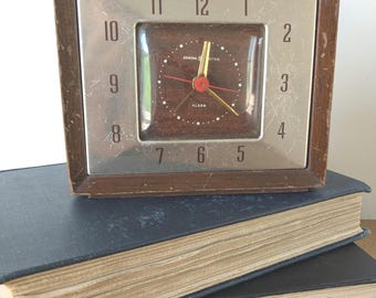 Vintage General Electric Clock