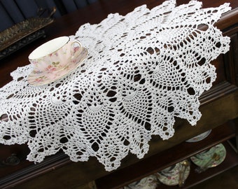 Large White Doily, 22 Inch Crochet Doily, or Centerpiece, Pineapple Design 18417