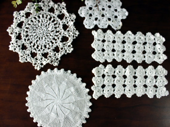 5 Assorted Crochet Doilies, Tatted Doily, Vintage Handmade 17213 – The  Vintage Teacup