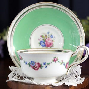 Star Paragon Tea Cup, Paragon Teacup, Teacup & Saucer, Antique -K