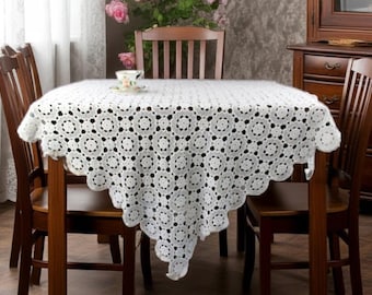 Crochet Tablecloth, Vintage Table Cloth, Daisy Pattern, Antique White, Vintage Linens 18619