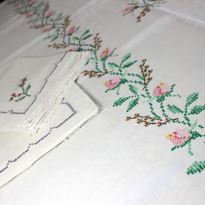 Embroidered Tablecloth Table Cloth - Large Vintage Linen Cross Stitched with Matching Napkins 13979
