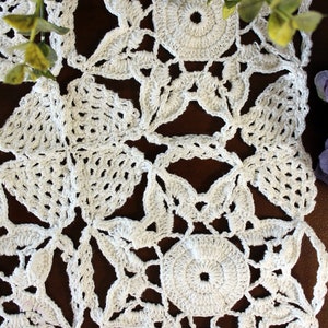 16 Inch, Chunky Crochet Doily, or Small Centerpiece, White Handmade Doily 16634