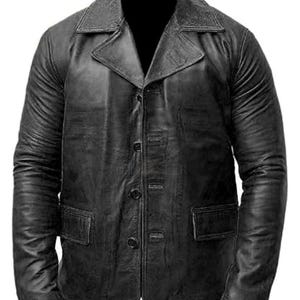 functional-lapel-collar-detail-on-handmade-western-leather-wear