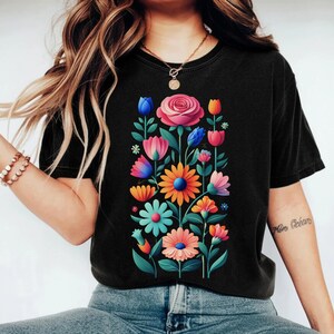 Bella+Canvas© Retro Floral T-Shirt, Bold Flowers Shirt, Flower Design Tee, Gift for Nature Lovers, Vintage Garden Art Tee, Botanical Shirt