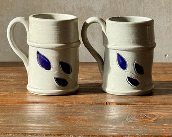 Pair of Vintage Williamsburg Pottery Salt-Glazed Mugs with a Cobalt Blue Leaf Motif
