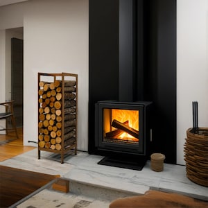 Nowoczesny metalowy stojak na drewno opałowe: pionowy stojak na drewno, do kominka wewnętrznego