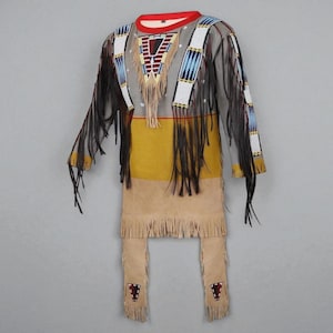 Handmade Beaded Buffalo Hide War Shirt: Powwow Regalia