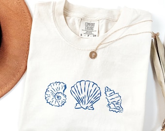 Seashell Shirt, Comfort Colors Shirt, Beach T-Shirt, Summer Woman Shirt, Coastal Shirt, Ocean Lover Gift, Sea shell T-Shirt, Fishermancore