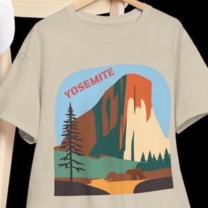 Yosemite Adventure Unisex Katoenen T-shirt: Relaxed Fit Natuur Grafisch Shirt voor Outdoorliefhebbers