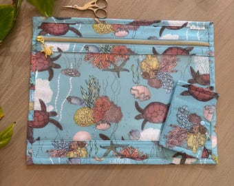 Clear Vinyl Front Project Bag: Needlepoint, Cross Stitch and Craft Organizer - Ocean Fabric