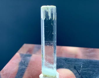 アクアマリン  クリスタルクラスター  原石 スカイブルーアクアマリンクリスタルクラスター、パキスタン