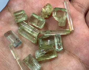 ヘリオドール原石結晶標本：ブラジル産ゴールデンベリル原石 7.2g