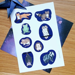 Hoja de pegatinas de animales nocturnos / Pegatinas de vinilo impermeables para diario, scrapbooking y manualidades / Juego de pegatinas para planificador / Tema de naturaleza