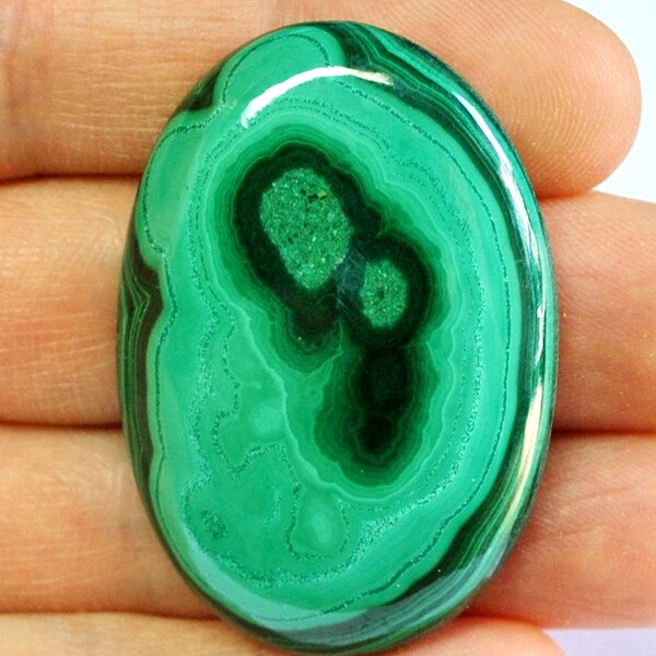 Natural Malachite Cabochon, Green, Oval - 48.0 x 32.8 x 7.1 mm - 134.3 ct - 130218-16