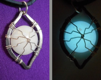 Addison's Werewolf Necklace Zombie's 2 Addison's Necklace Addison's Glowing Necklace Wolf's A Zombie's 2 Story Addison Wells Cosplay