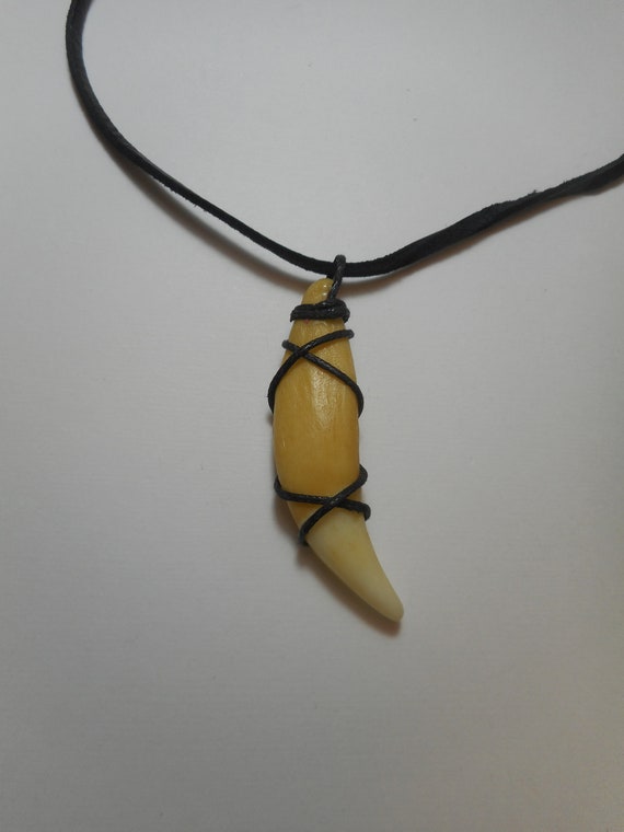 Wolf S Fang Necklace Pendant Leather - Wolf Tooth Pendant Meaning Wolf S Fang Necklace Pendant Leather - Wolf Tooth Pendant Meaning