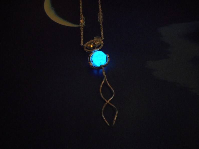 Final Fantasy Serah Farron Engagement Ft8 Necklace Pendant Image 0
