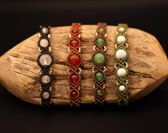 Handgemachtes Makramee-Armband