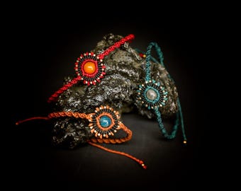 Handgemachtes Makramee-Armband
