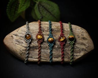 Handgemachtes Makramee-Armband