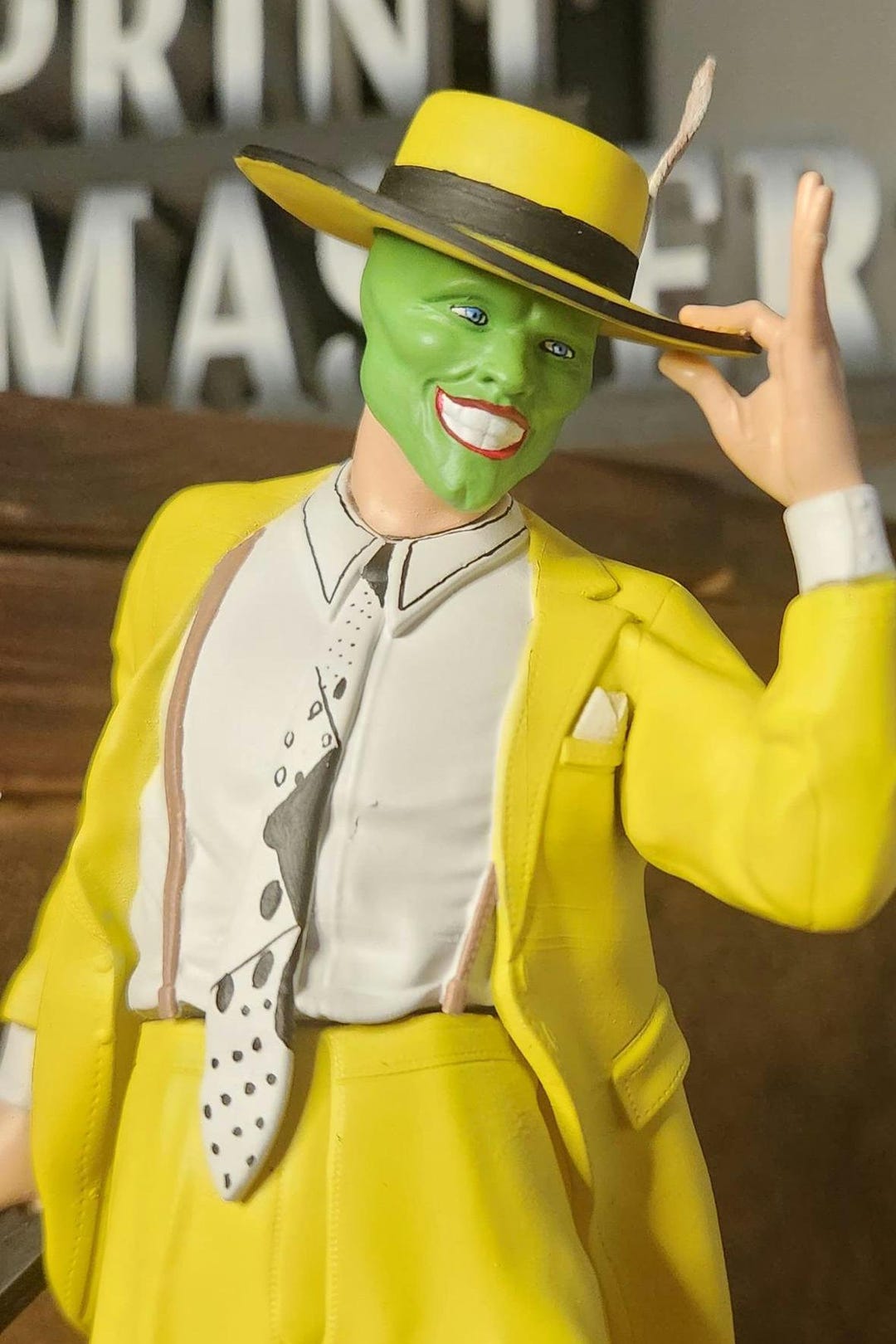 激レア 絶版品 MASK　マスク ジムキャリ未開封 タグ付き ソフビ フィギュア 映画THE MASK】ジムキャリー フィギュア(新品未開封)激レア！！ - メルカリ