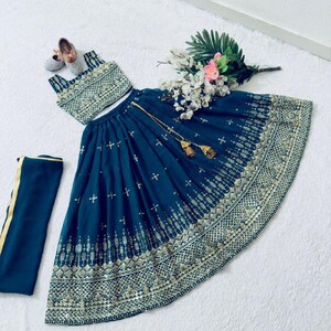 white christmas dresses Red Color Patola Printed Silk Navratri Chaniya Choli Garba D