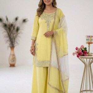 Pakistansk designer i mjukt siden broderat med sekvensarbeten Salwar Kameez med Dupatta, pakistansk kostym, damkostym i palazzo, brudklänning bild 2