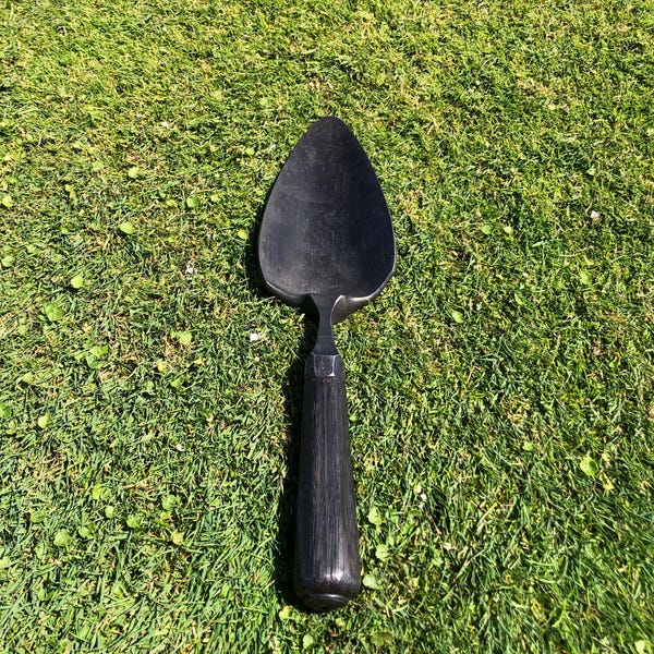 Narrow Trowel